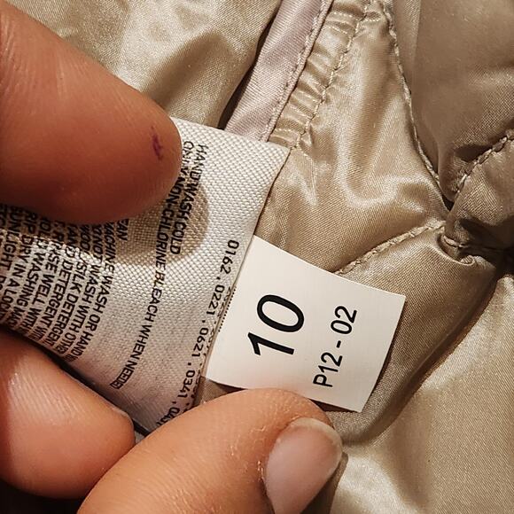 Uniqlo Womens S Ultra Light Down Vest Champagne Cream Outdoors Packable Jacket - Picture 6 of 9